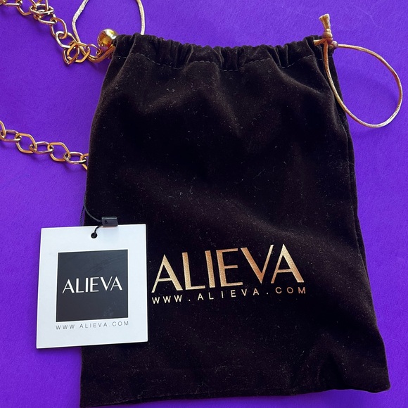 Alieva Jovan Chain Belt - NWT